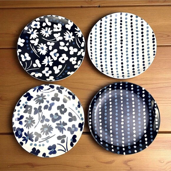 Kate Spade Lenox Set Of 4 Salad Dessert Plates Floral Way Polka Dot Flower 9” - Picture 1 of 10